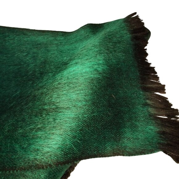 Shupaca Scarf Unisex Emerald Green Black Fringe Alpace Blend Fuzzy Ecuador - Picture 13 of 14